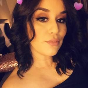 Meet your Posher, Cristal